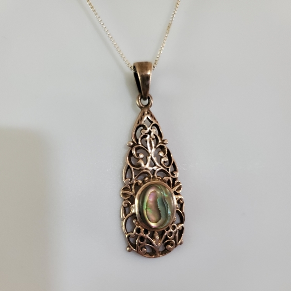 Sterling Silver Filigree Abalone Pendant - Picture 4 of 11